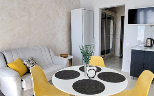 Studiya v Zhk Letniy Flat