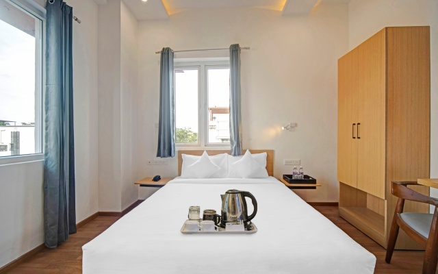 UPAR Hotels T Nagar Hotel