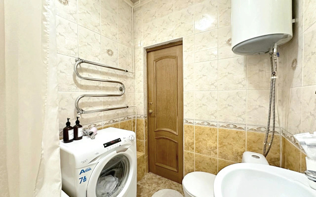 Квартира двухкомнатная в центре на Кирова рядом со стадионом Химик