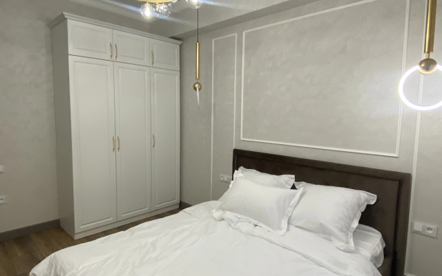 Квартира на Коллективной 11