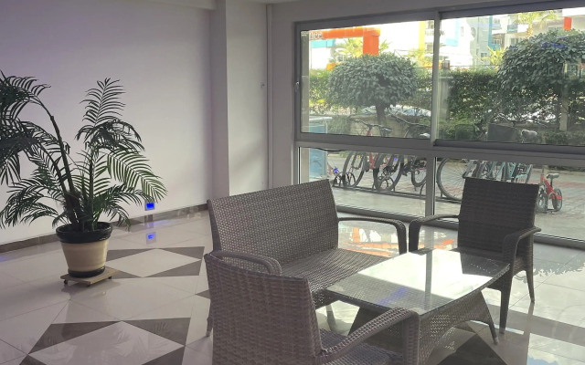 Apartaments y Morya 320 m s Balconom