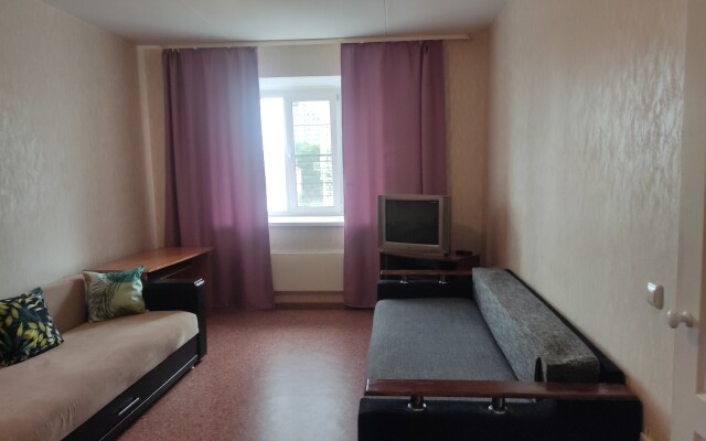 Апартаменты Новые с Закрытой Парковкой до 8 Гостей М4