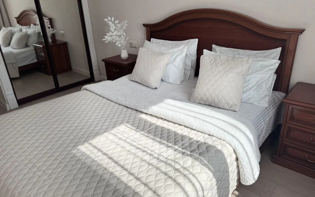 Na Ulitse 50 Let Oktyabrya 32 Flat
