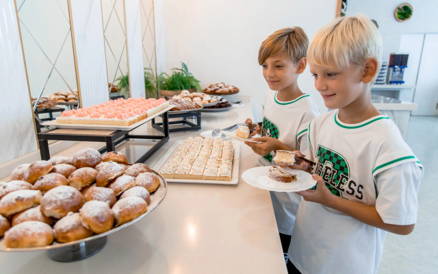 Курортный отель Venera Resort