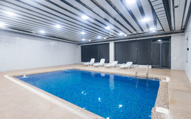 Safir Hotel