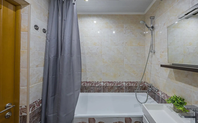 Na ul.Rodionova d.165 k.9 Sova-Dom Flat