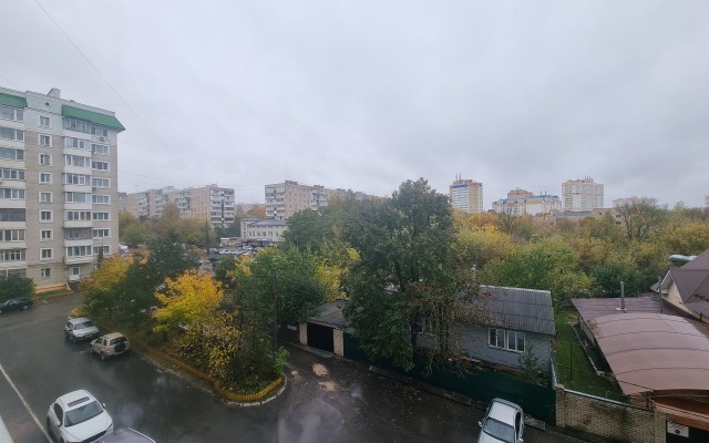 Apartamenty Uyutnaya 3komnatnaya Kvartira Na Pozharnoy