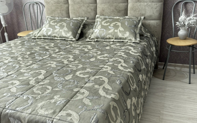 Na Antonova 30 Flat