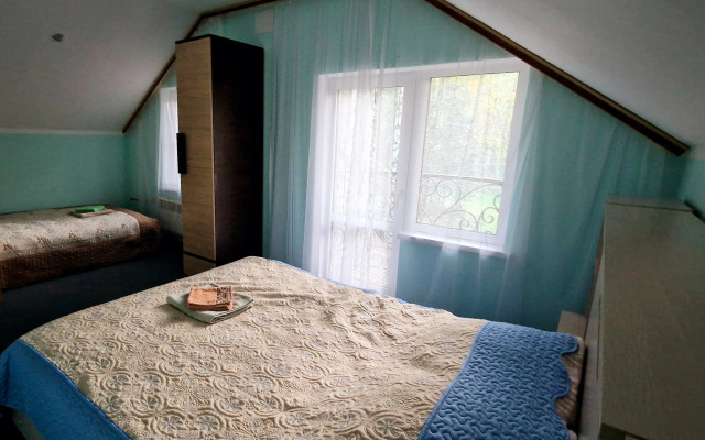 1 v Myshkine Private House