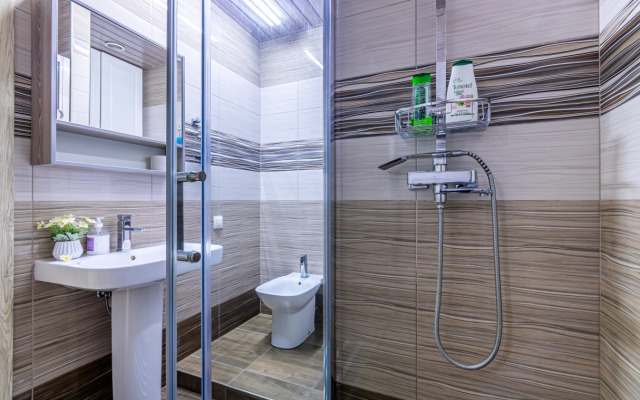 Апартаменты Бизнес с Красивым Видом Юг-Апарт на Красной 176