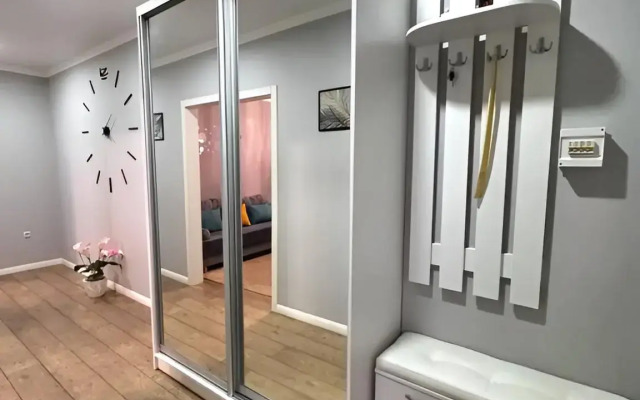 Квартира Просторная двухкомнатная