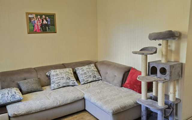 Na Zarechnoy 4  Private house