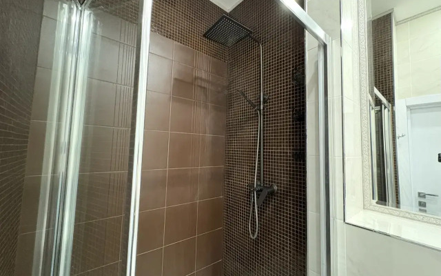 Квартира Двухкомнатная Квартира с балконом в 100 м от Пляжа