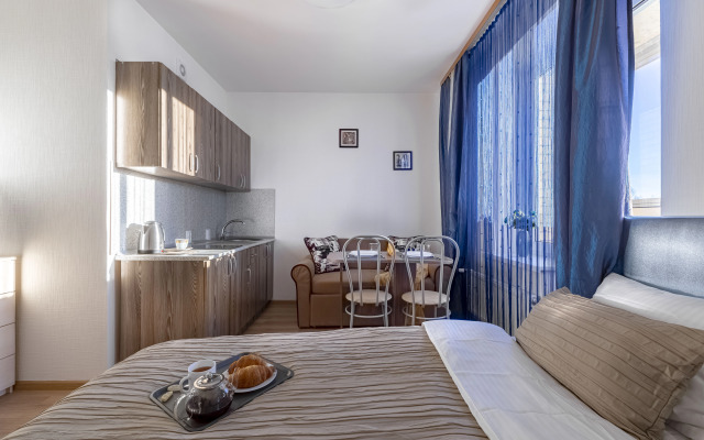 Квартира Живи в Песочном на Садовой 81