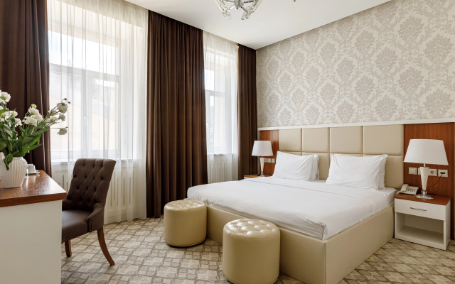 Arium Hotel