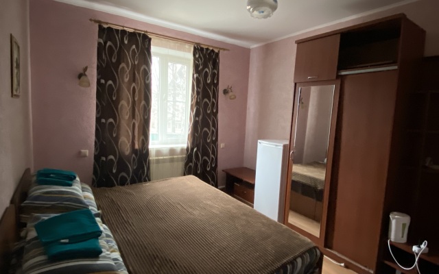 Mescherino Living quarters