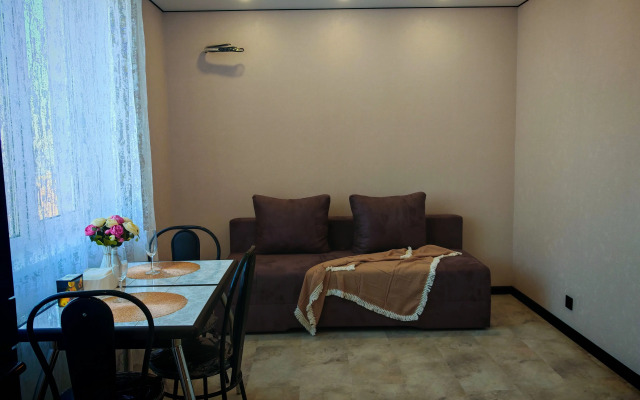 Na Mayakovskogo Flat