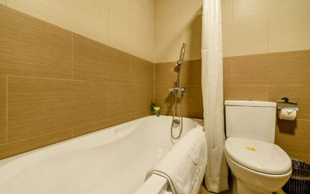 Baly Hotel