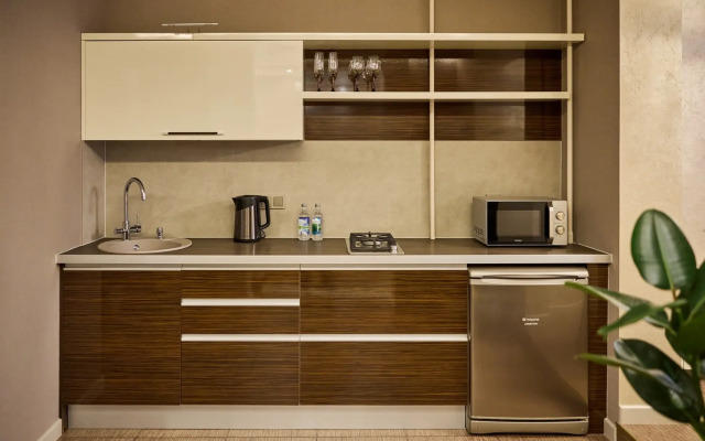 EvroUjut Komfortnaja studija Apartments