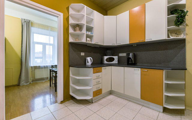 Апартаменты Невский 18