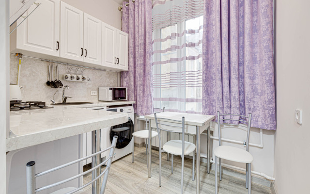 Апартаменты в центре на набережной канала Грибоедова