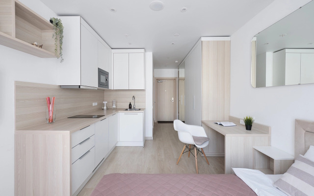 Ye's (k) 5176 Apartments