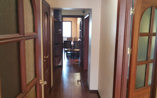 Апартаменты на Орджоникидзе 30