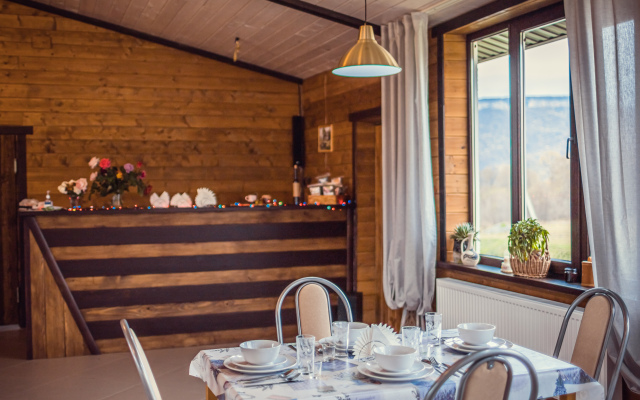 Gornaya Sloboda Hotel