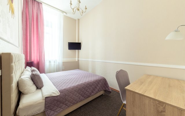 Отель Искра