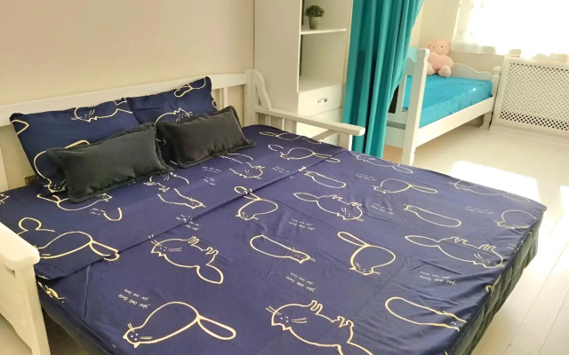 Квартира с видом на стадион