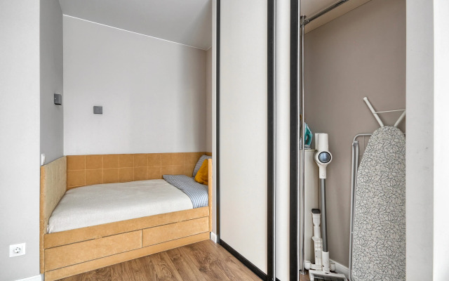 Апартаменты Myhome Yourhome на Октябрьской наб. 44