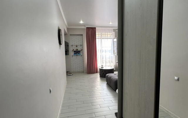 Semeynaya V Siriuse 70 M2 Flat