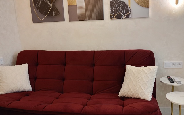 Na Bratyev Tkachevykh 15 Apartament