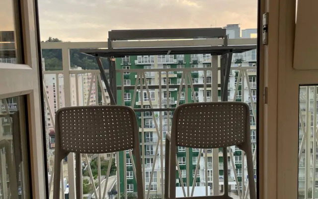 2k V Novom Prekrasnom ZHK Na Ravnine Flat