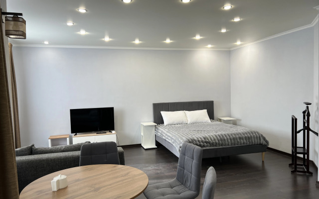 Studiya ApartKazan'16 na Pavlyuhina 99B Flat