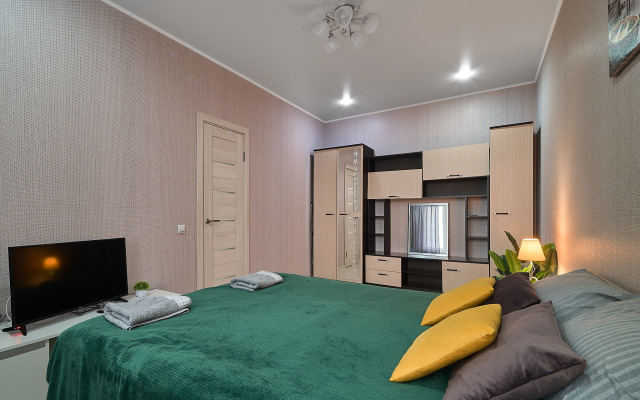 Квартира Однокомнатная с кроватью и диваном