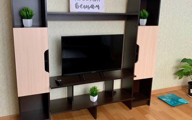 Квартира 2ккв у метро Парнас