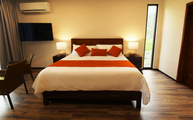 MBH Maya Bacalar Hotel Boutique