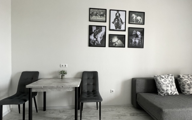 Panoramnie Kvartiry54 Ul Karla Marksa 36 Apartments