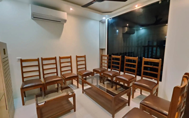 Best Inn By Book Meri Hotel