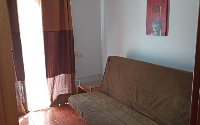 Tres Roques Apartments