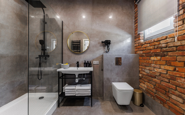 Частный Дом Aura на Интернациональной 106