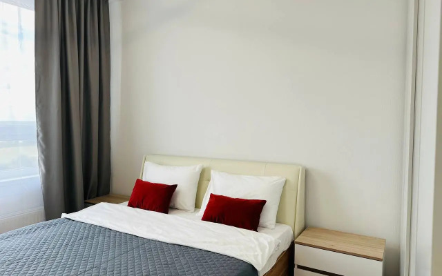 Runway Apartments Flat