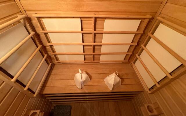 Semeyny lyuks s saunoy Flat