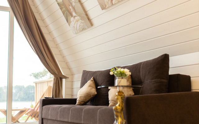 Гостевой дом 4 на берегу озера