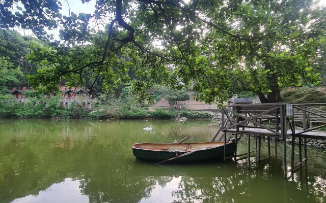 Polonezköy Country Club & Accommodation in the Wildlife Park