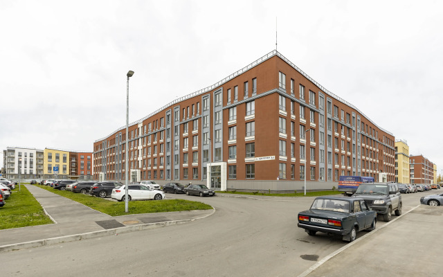 Uyutnaya dizaynerskaya studiya ryadom s Ekspoforumom Spb Flat