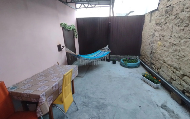 Dvukhurovnevaya V Tsentre Flat