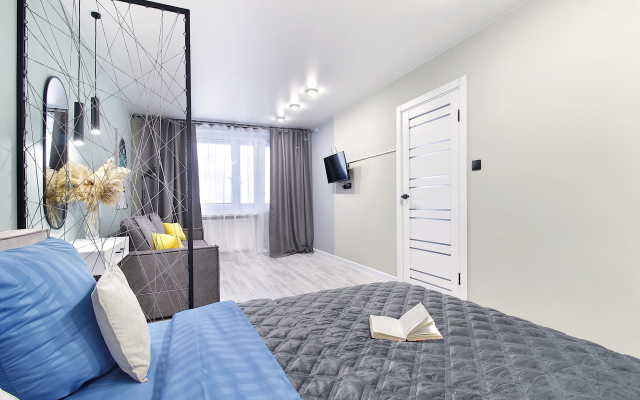 Air-conditioned Next to Lotus Plaza Apartment