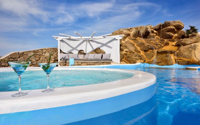 The Cosmopolitan Mykonos Villa